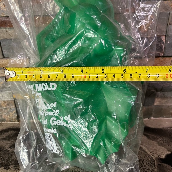 Vintage Holiday Holly Christmas Jello Molds Set of 2 Tree & Santa Claus … - Picture 7 of 10